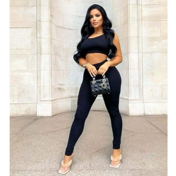Tops - Black Sleeveless Crop Top and High Waist Leggings Pants Two Piece Set